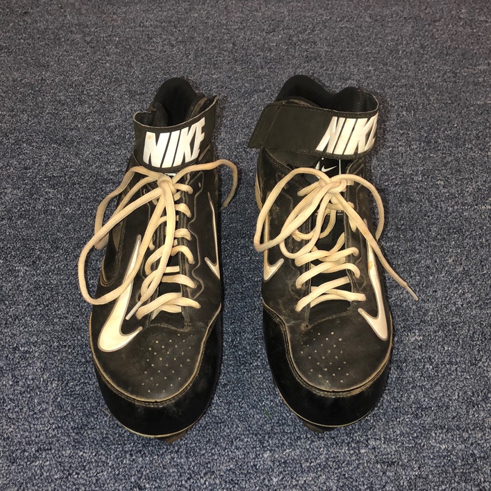 NIKE Hurache high top baseball cleats